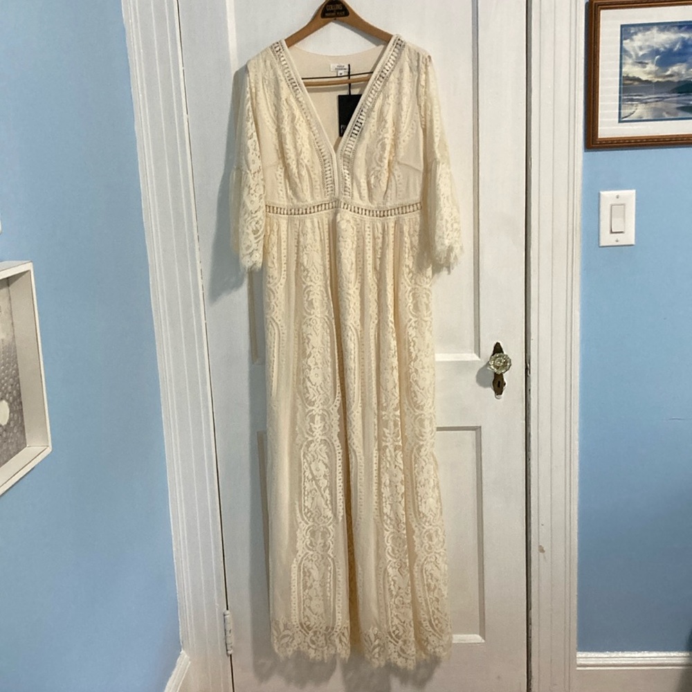 Pinup Fashion Ivory Lace Dress